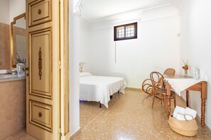 Chambre Double, vue jardin | 1 chambre, literie de qualité supérieure