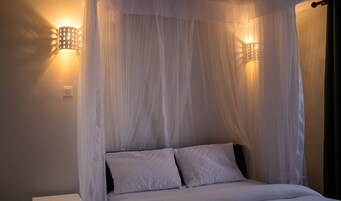 Comfort Apartment | 2 bedrooms, desk, laptop workspace, iron/ironing board