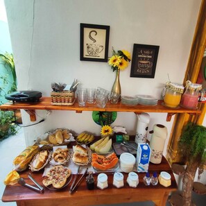 Dagelijks lokaal ontbijt inbegrepen