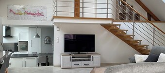 Quiet, spacious, bright apartment in a pretty village 5 kms from Beaune