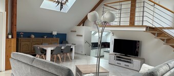 Quiet, spacious, bright apartment in a pretty village 5 kms from Beaune