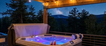 Ridge View Retreat - Panoramic Views and Hot Tub