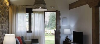EL MEMBRILLO Apartamento
LA HUERTONA DE CAVIEDES