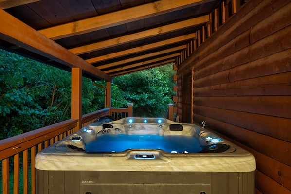Baignoire à remous extérieure