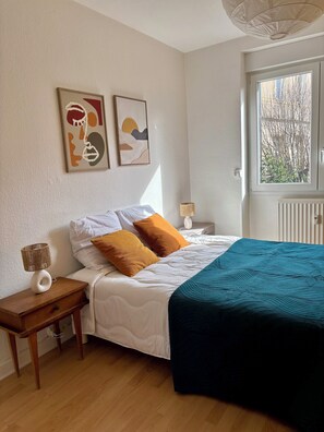 1 bedroom, desk, iron/ironing board, travel cot