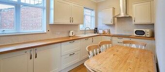 Host & Stay | Wardman Crescent