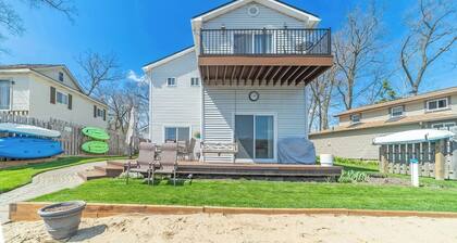 $3,500 Monthly Lake House Rental! Daily Rates Apply for Shorter Stays