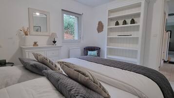 5 間睡房、熨斗/熨衫板、免費 Wi-Fi