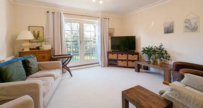 A family house that sleeps 6 guests in 3 bedrooms