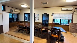 Living area - ASOBIYA HOUSE IKI  (Iki)
