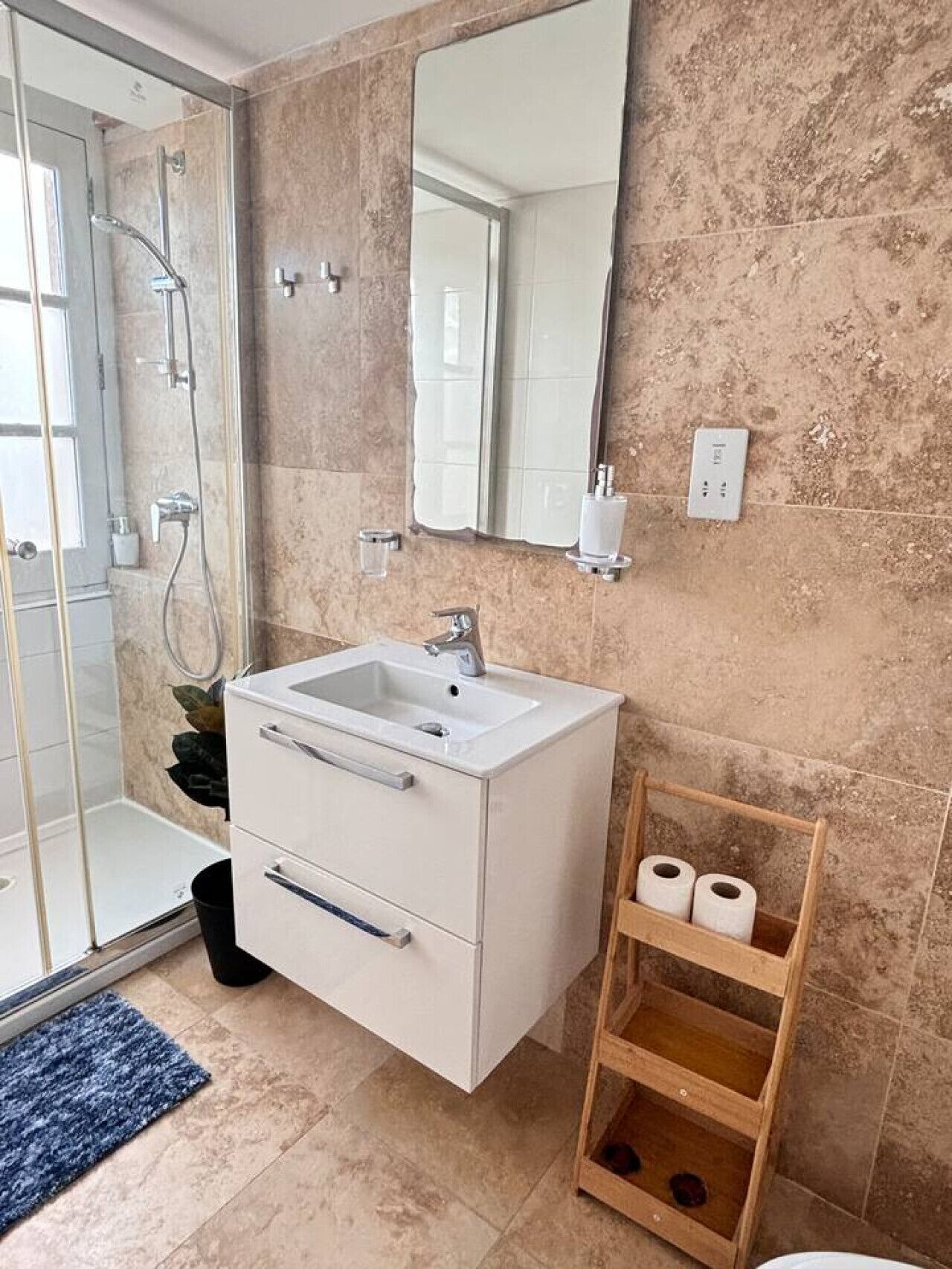 Hair dryer, towels