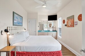 5 chambres, fer et planche à repasser, Wi-Fi gratuit, draps fournis