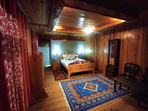 4 chambres, Wi-Fi gratuit, draps fournis