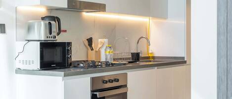 Fridge, microwave, stovetop, toaster