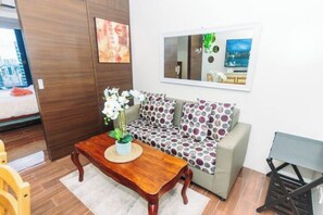 1 Schlafzimmer, Bügeleisen/Bügelbrett, WLAN