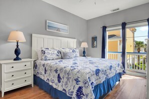 2 bedrooms, individually decorated, individually furnished, free WiFi - Beach Bum Hideaway (Tybee Island)
