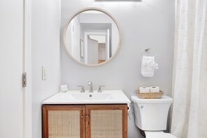 Bathroom - Bubbles In The Sand (Tybee Island)