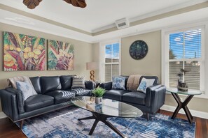 Living area - Coastal Attitude (Tybee Island)