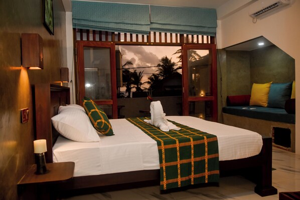 2 bedrooms, iron/ironing board, WiFi