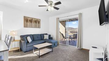 Televisión, videojuegos, reproductor de DVD y oficina