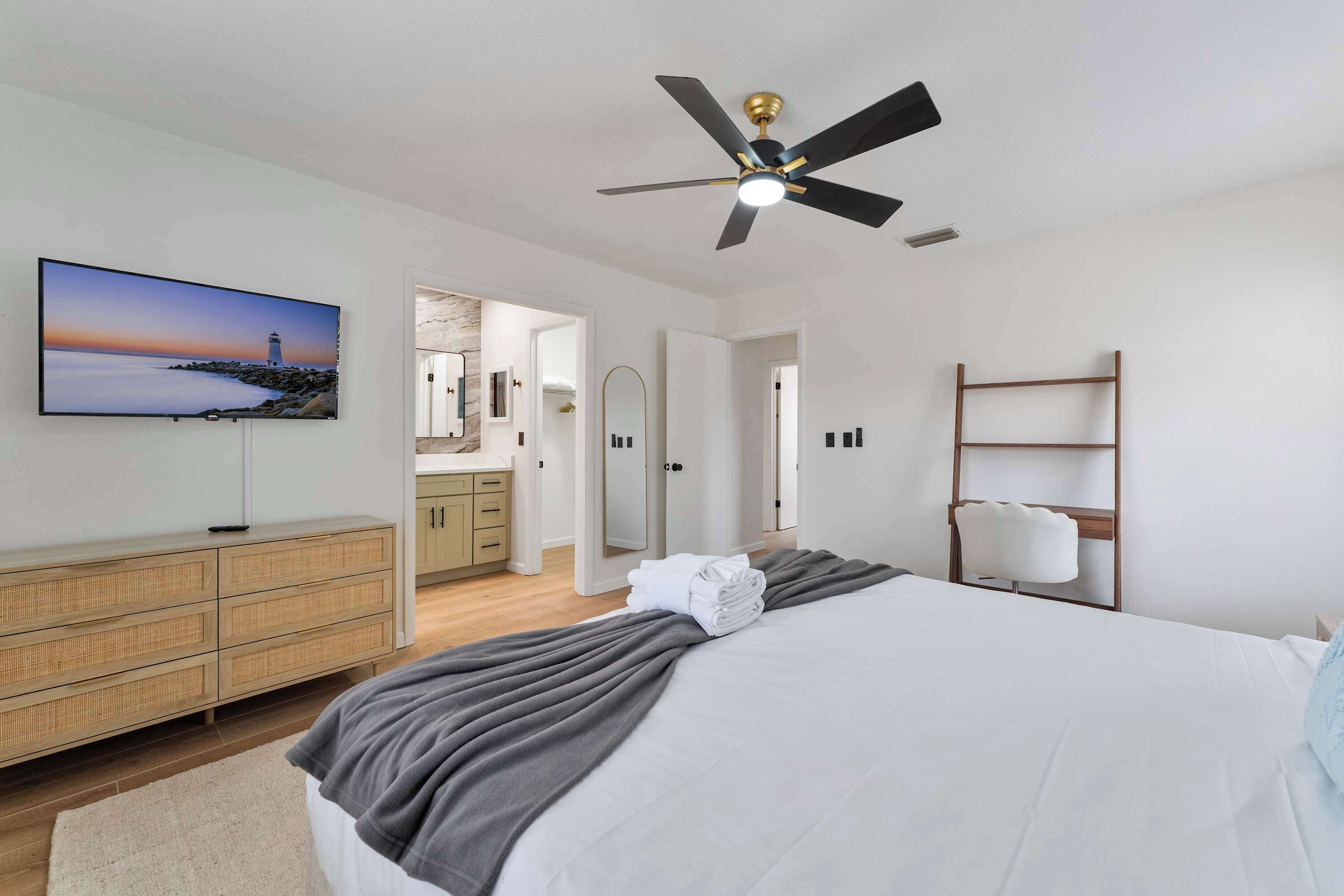 2 quartos, ferros/tábuas de passar roupa, berço de viagem, Wi-Fi