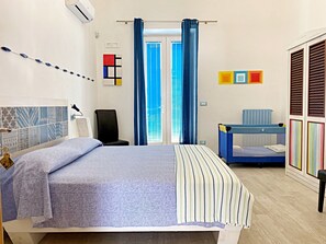 4 habitaciones, tabla de planchar con plancha y wifi gratis 