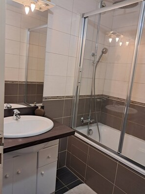 Dusche, Haartrockner