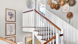 Ảnh chưa phân loại, 5 trong số 46 ảnh, nút