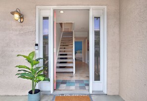 Exterior - The Big Tybreezy (Tybee Island)