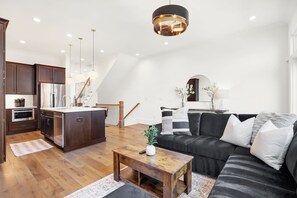 Maison mitoyenne Standard | Coin séjour