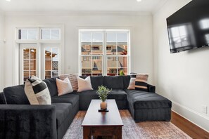 标准联排别墅 | 起居区