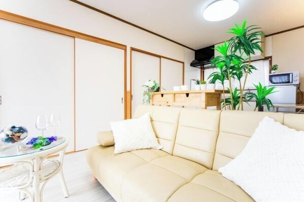 Iron/ironing board, cribs/infant beds - Awaji Central House in Kusumoto (Awaji)