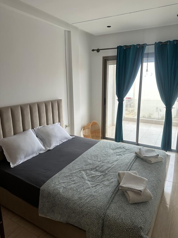 1 bedroom, free WiFi, bed sheets