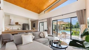 Lobby lounge - Sereniwood 2 - 3BR Villa with Private Pool (Koh Samui)