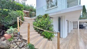 Property grounds - Villa des Issambres - Climatisée avec piscine (Roquebrune-sur-Argens)