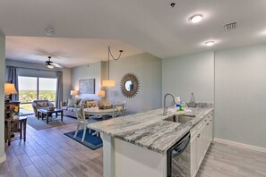 Fridge, microwave, coffee/tea maker, toaster - Luau #6928 | by Salt Water Vacations (Miramar Beach)