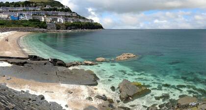 Sea Salt, New Quay - One Bedroom Apartment, Sleeps 2