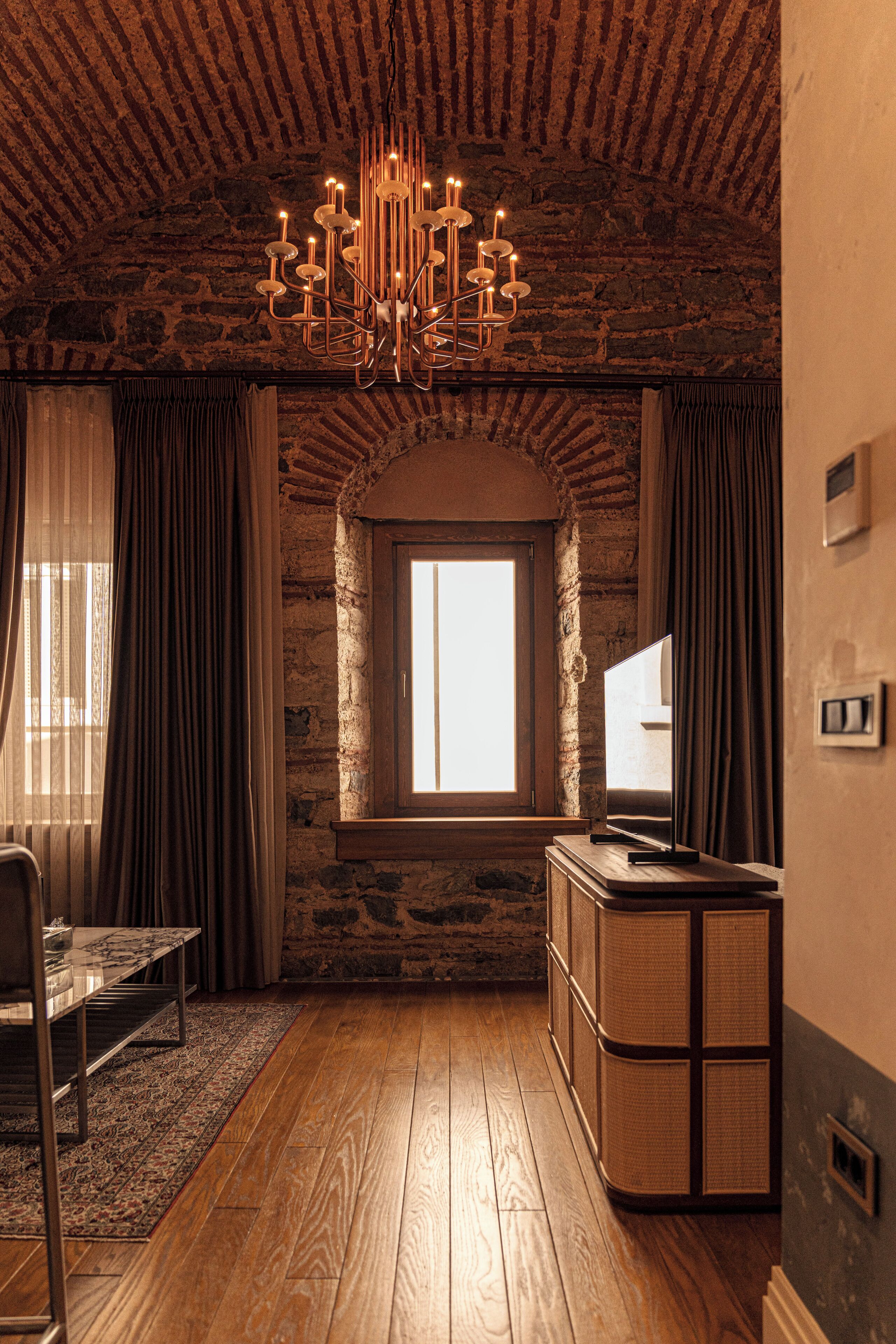 DELUXE SUITE | 1 多 间卧室、埃及棉床单、高档床上用品、迷你吧