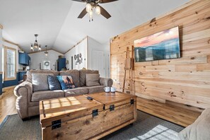 Smart TV, fireplace, video games