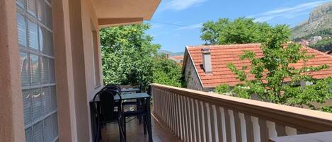 Appartamento Comfort, letti multipli, balcone | Terrazza/patio