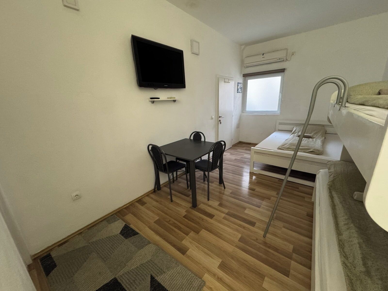 Suite Studio Supérieure | 1 chambre, chambres insonorisées, fer et planche à repasser