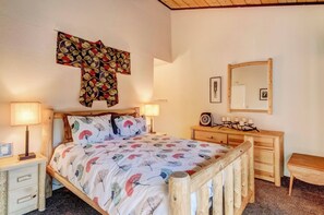 2 slaapkamers, een strijkplank/strijkijzer, wifi, beddengoed