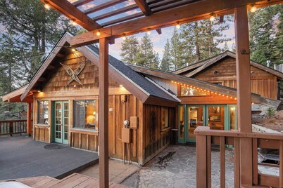 Mountainside Overlook | Lake Views & Hot Tub