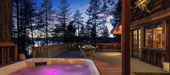 Mountainside Overlook | Lake Views, Tree House & Hot Tub