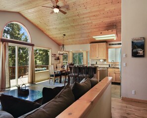 Fernseher, Kamin, Videospiele