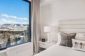 2 habitaciones, tabla de planchar con plancha, cuna de viaje y wifi 