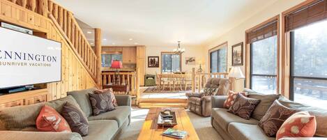 Smart TV, fireplace, DVD player