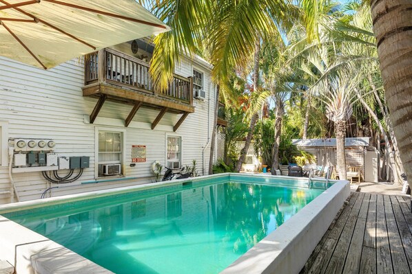 Alberca al aire libre 