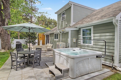6 Richards Way - New Listing! East Sandwich Home with Hot Tub & Near Beach