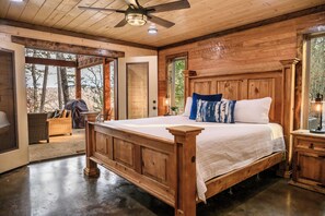 8 habitaciones, tabla de planchar con plancha y wifi gratis